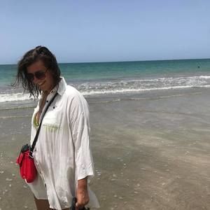 Meet your Posher, Chloe